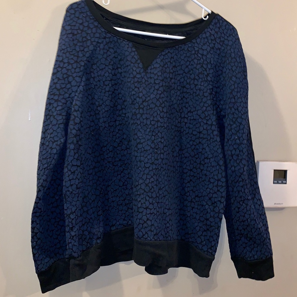 Apt 9 pullover shirt